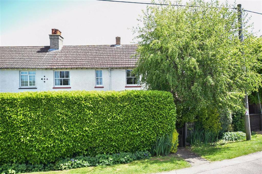 Wollaston Road, Irchester 4 bed semidetached house £380,000