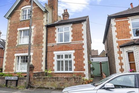 29 Artillery Road, Guildford, GU1 4NW