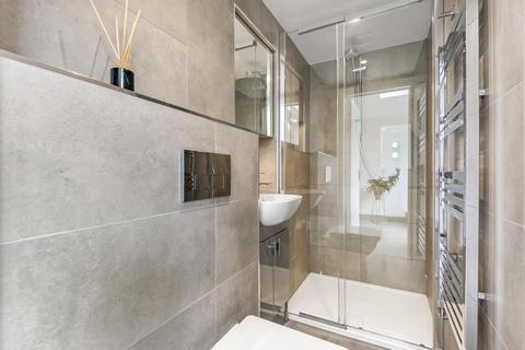 29 Artillery Road, Guildford, GU1 4NW