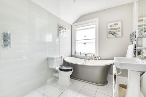 69 Addison Road, Guildford, GU1 3QQ