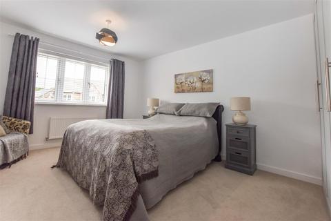 3 Cape Drive, Anlaby, Hull, HU10 7FP