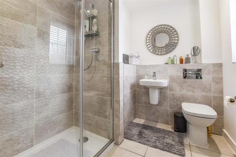 3 Cape Drive, Anlaby, Hull, HU10 7FP
