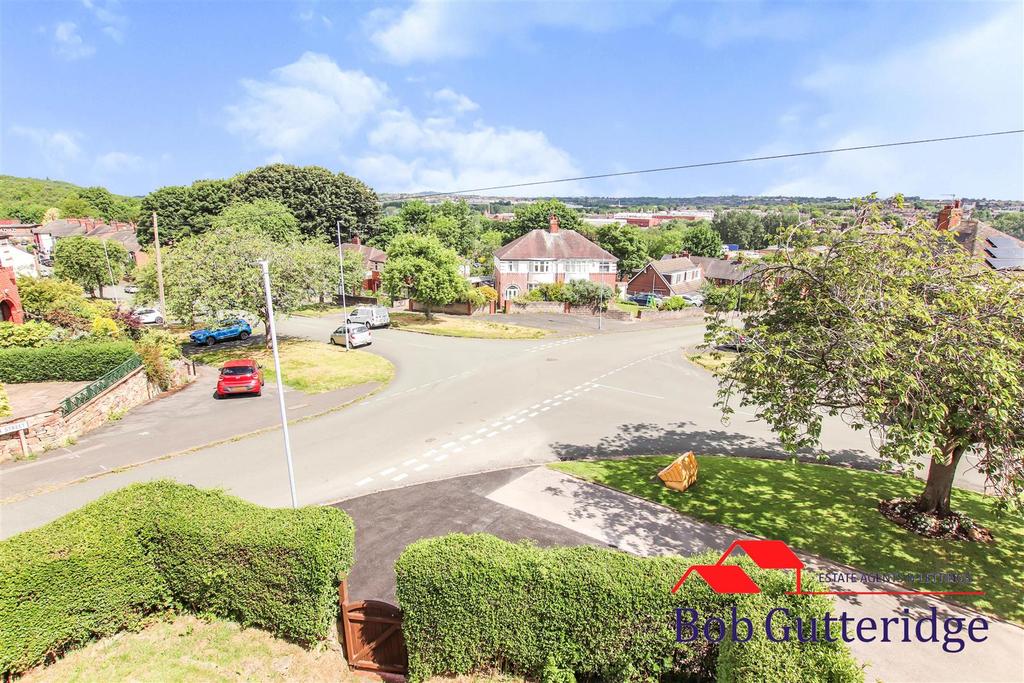 St. Edmunds Avenue, Porthill, Newcastle, Staffs 3 bed semidetached