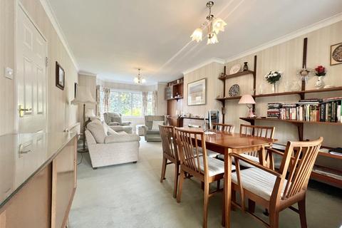 3 bedroom semi-detached house for sale - Summervale Close, Hagley, Stourbridge