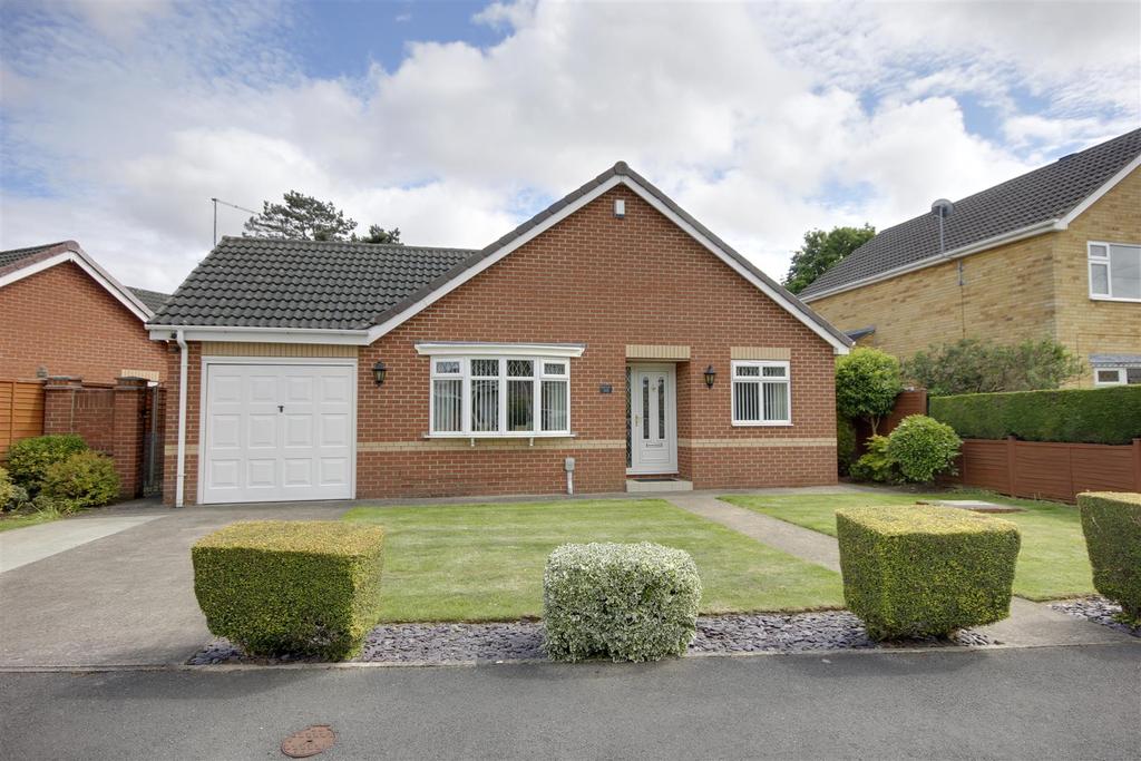 Nunburnholme Avenue, North Ferriby 3 bed detached bungalow £330,000