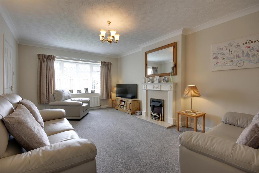 Nunburnholme Avenue, North Ferriby 3 bed detached bungalow £330,000