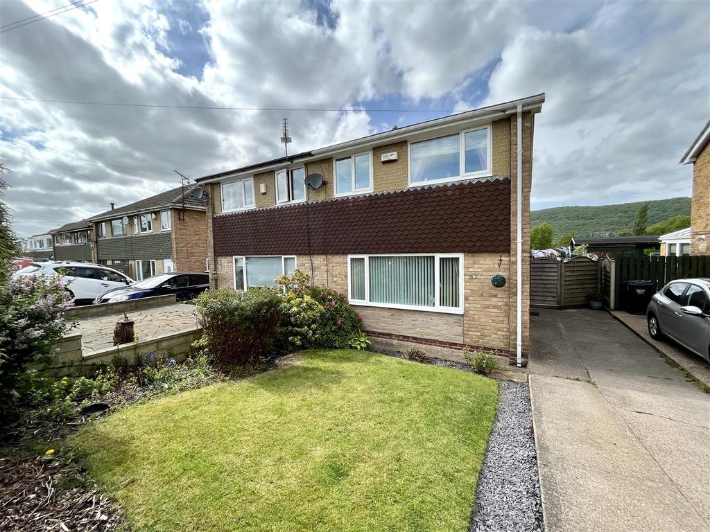 Grasmere Drive, Elland 3 bed semidetached house £239,950