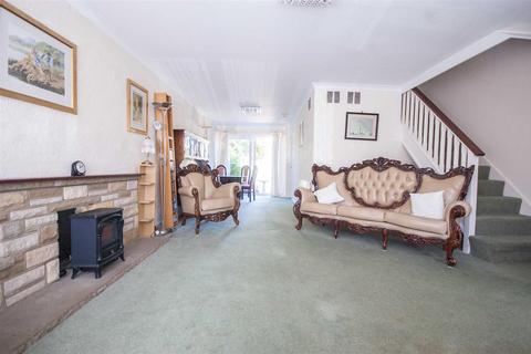 3 bedroom terraced house to rent - Parklands Drive, Nr City Centre & Old Springfield, Chelmsford
