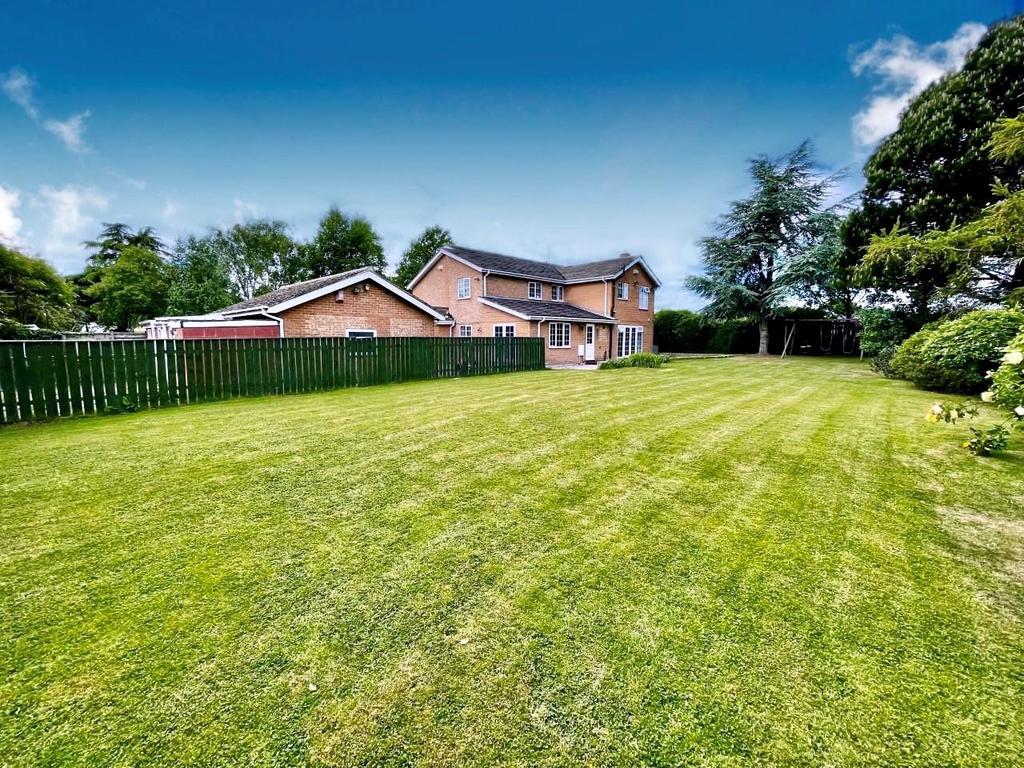 Road West, StocktonOnTees 4 bed detached house for sale £