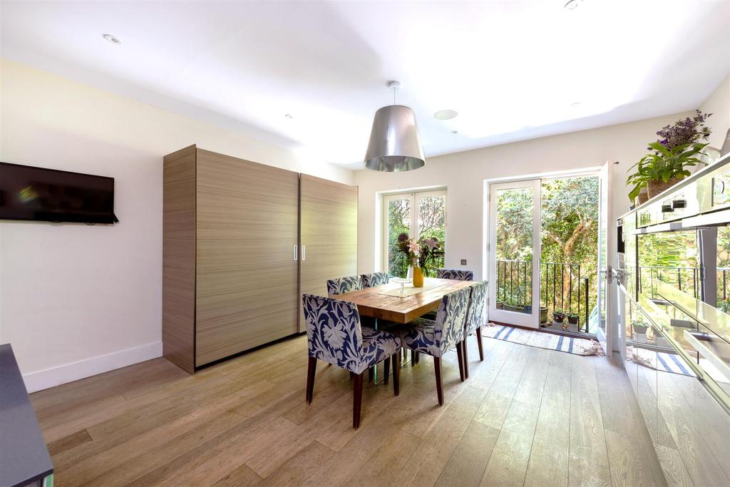 32 Lower Belgrave Road Lo-9.jpg