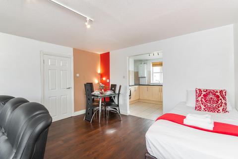 2 bedroom flat for sale - Beaufort Street, Easton
