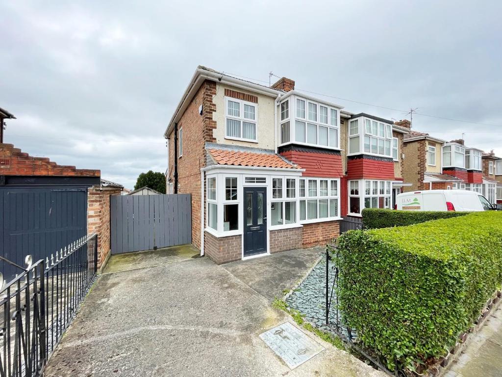Birchill Gardens, Hartlepool 3 bed semidetached house £155,000