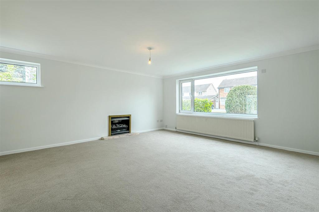 Barnstaple Road, Bedford 4 bed detached bungalow £525,000