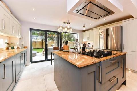 28 Balland Way, Wootton, Northampton, NN4 6AU