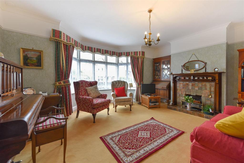 Lime Avenue, Abington, Northampton 5 bed semidetached house for sale
