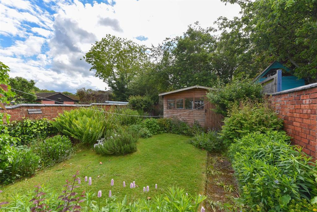 Lime Avenue, Abington, Northampton 5 bed semidetached house for sale