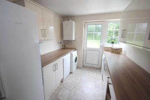 21 Turnberry Drive, Wilmslow, SK9 2QW