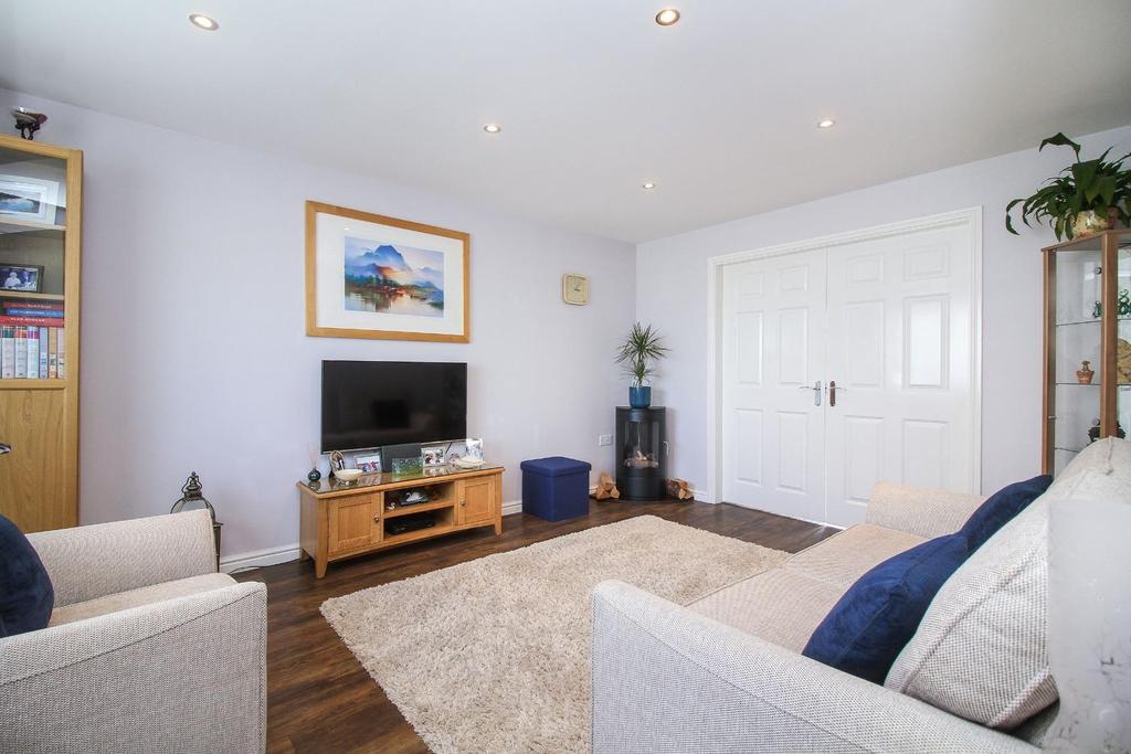 Alnwick Way, Amble, Morpeth 4 bed detached house £249,950