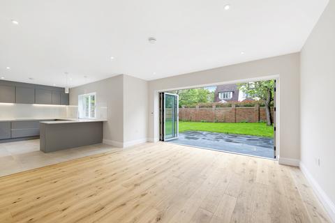 5 Beechwood Close, Long Ditton, Surbiton, KT6 6PF