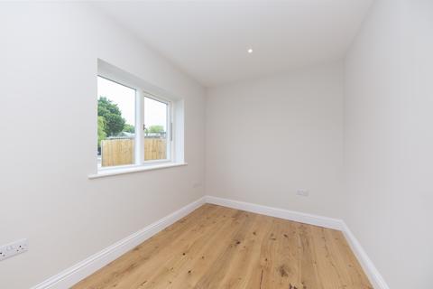 5 Beechwood Close, Long Ditton, Surbiton, KT6 6PF