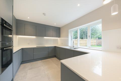 5 Beechwood Close, Long Ditton, Surbiton, KT6 6PF
