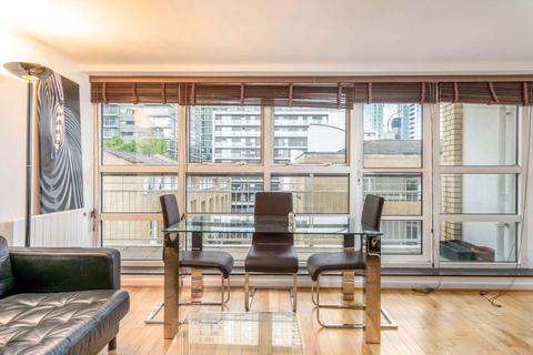1 bedroom flat to rent, Anchorage Point, Docklands, London