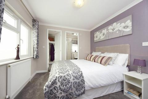 2 bedroom park home for sale - Clacton Road, Weeley Clacton on Sea