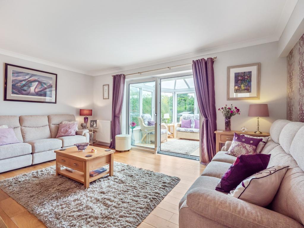 Kilmardinny Grove, Bearsden, East... 3 bed semidetached house £325,000