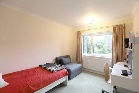 2 bedroom apartment for sale - Coleridge Court, Milton Road, Harpenden, Hertfordshire, AL5
