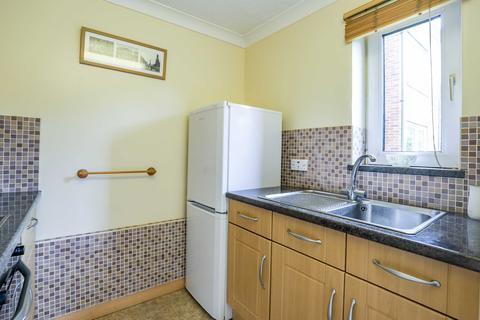 1 bedroom apartment for sale - Homedell House, Roundwood Lane, Harpenden, Hertfordshire, AL5