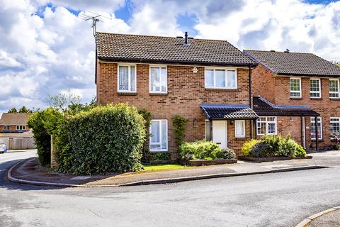 Harness Way, Jersey Farm, St. Albans, Hertfordshire, AL4