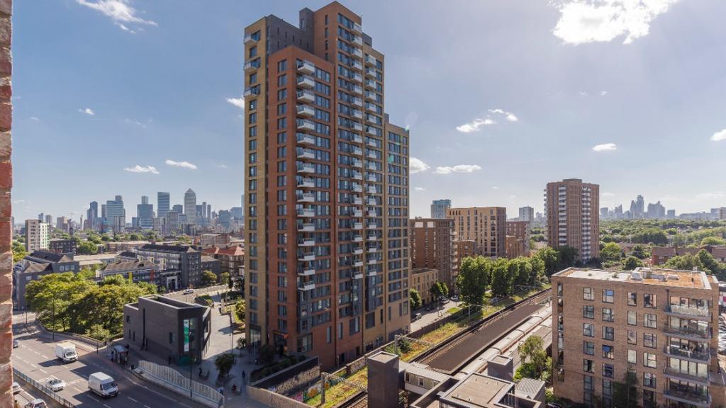 Plot C88 at Leaside Lock, BromleybyBow, Imperial Street, Bow E3 1 bed flat for sale £102,500