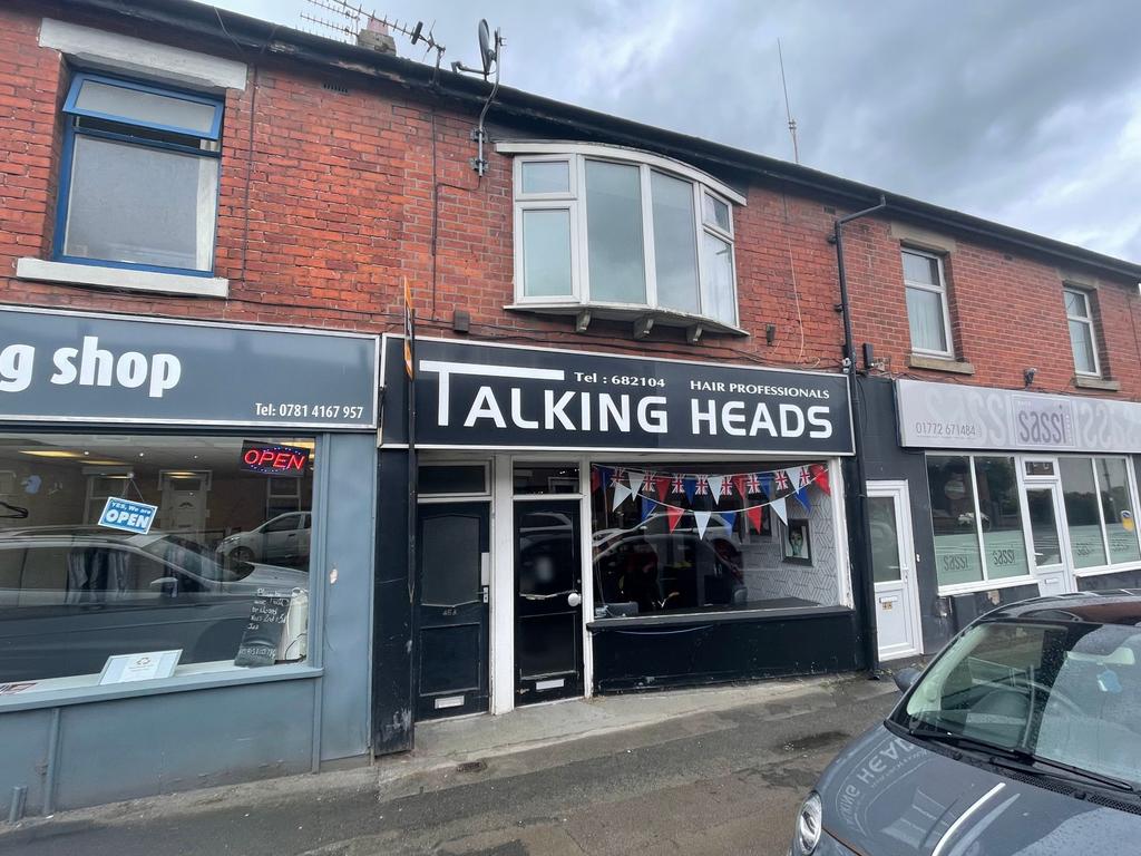 46a Station Road, Kirkham, Preston... 2 bed flat £525 pcm (£121 pw)