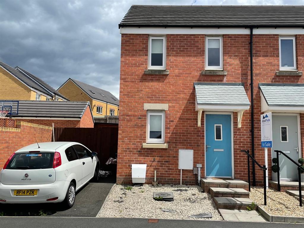 Emily Fields, Birchgrove, Swansea 2 bed semidetached house £140,000