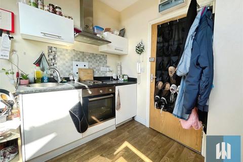 Studio to rent, Highfields Road, Highfields, Huddersfield, HD1