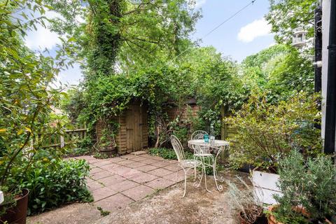 5a Cintra Park, London, SE19 2LH