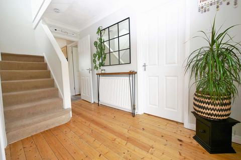 45 Snowcroft, Capel St Mary, Ipswich, IP9 2UT