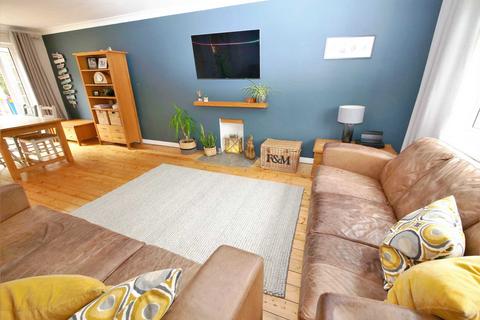 45 Snowcroft, Capel St Mary, Ipswich, IP9 2UT