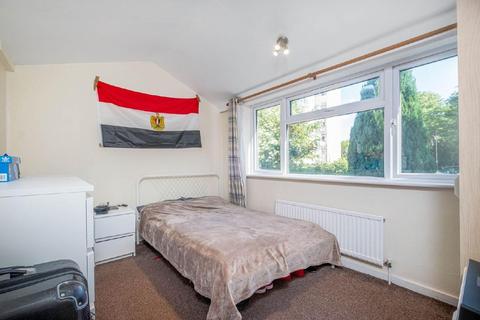 5 Whitlock Drive, London, SW19 6SJ