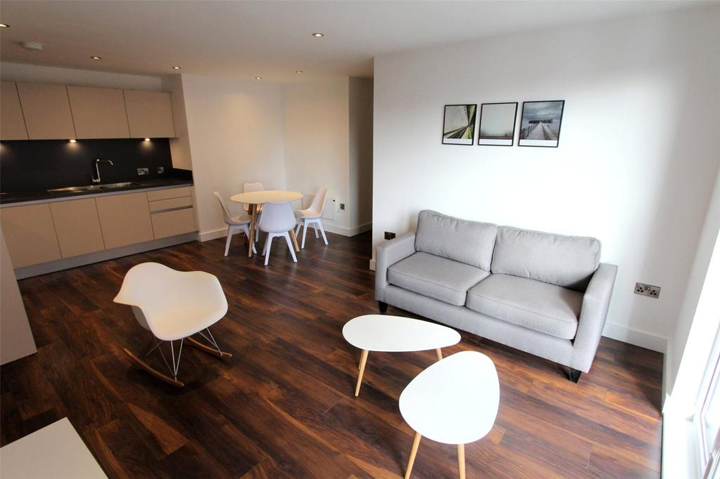 Block C Wilburn Basin, Ordsall Lane... 2 bed apartment £1,125 pcm (£260 pw)