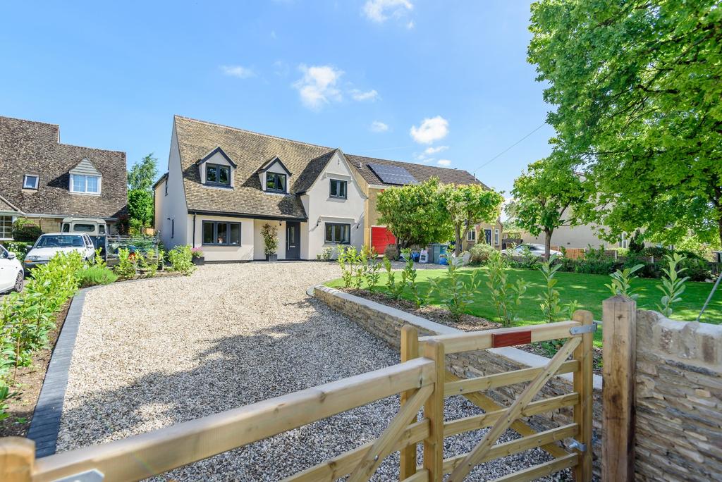 Kempsford, Fairford, Gloucestershire... 4 bed detached house £695,000