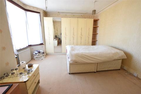 72 Eric Road, Romford, RM6 6JH