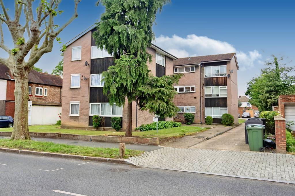 Harrowdene Road, Wembley HA0 2 bed flat £364,995