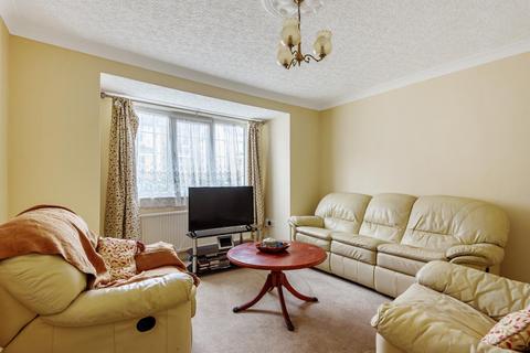 3 bedroom detached house for sale - Page Heath Villas, Bromley