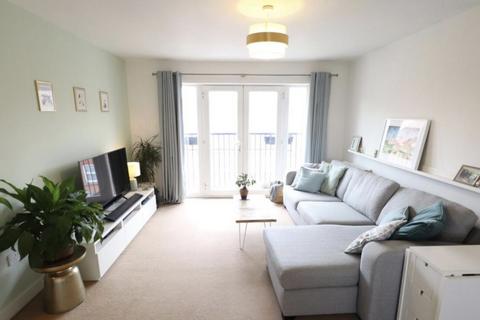 2 bedroom apartment to rent, Allenby Road, London, SE28