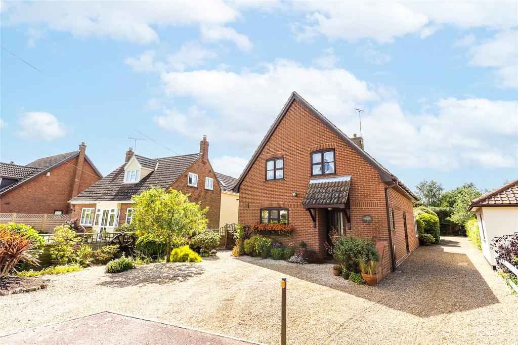 Orvis Lane, East Bergholt... 4 bed detached house £575,000