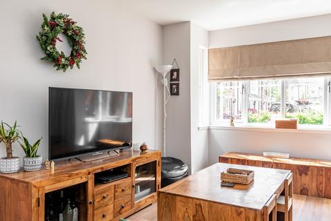 90 Auld Coal Road, Bonnyrigg, EH19 3WH