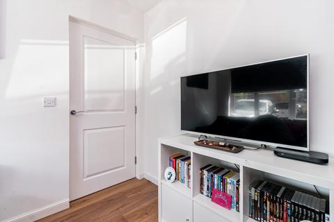 90 Auld Coal Road, Bonnyrigg, EH19 3WH