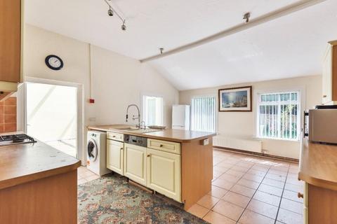 Beech Hill Ashleigh Road, Barnstaple, EX32 8JY