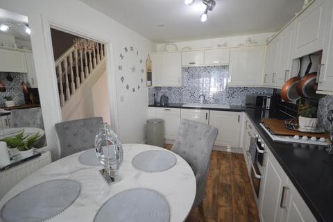 91 Glendale, Lawley Village, Telford, TF4 2BF